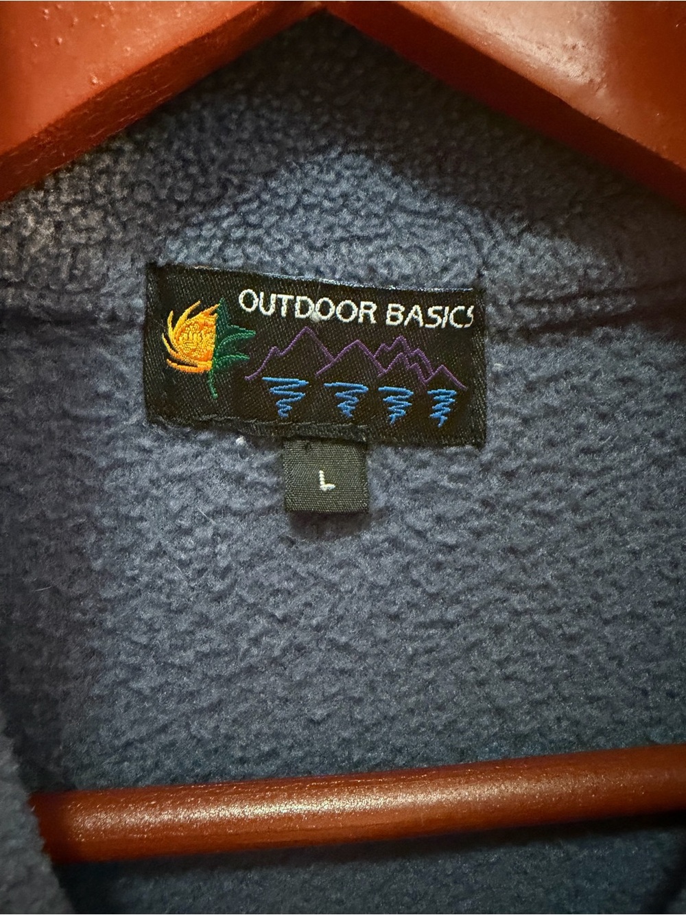 Outdoor Basics Navy Fleece Vest - Full Zip - Picture 3 of 3